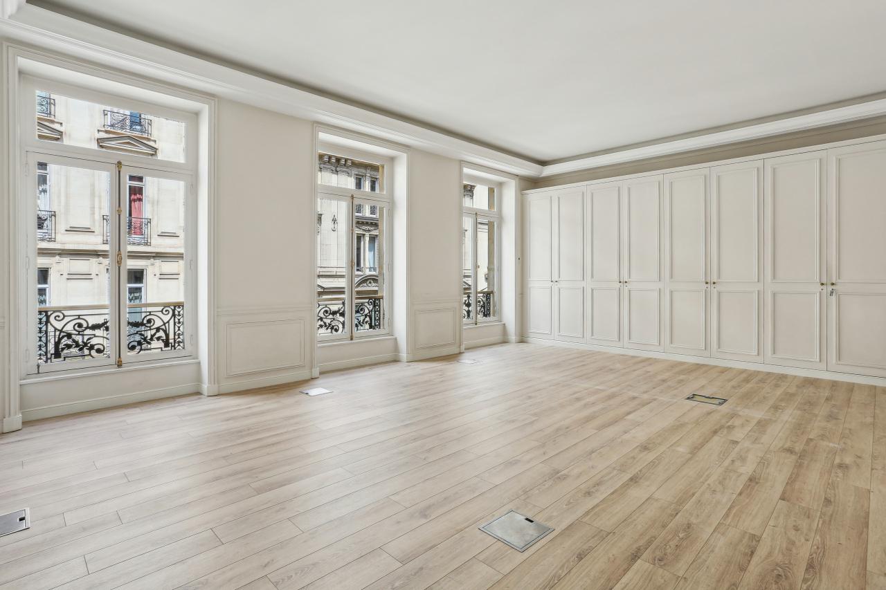 Bureau Paris 1953m² Location bureau Paris OLBUR2100820 14
